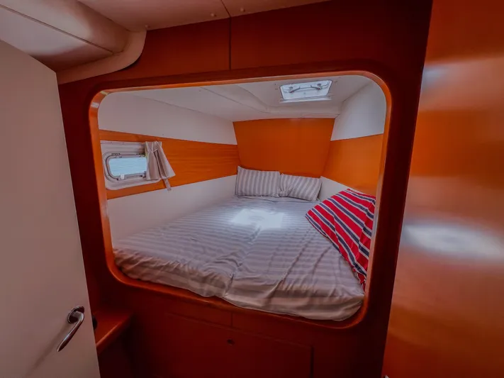 El Cano II Yacht Photos Pics 