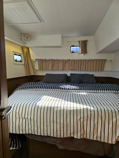 Le Tigre Yacht Photos Pics 