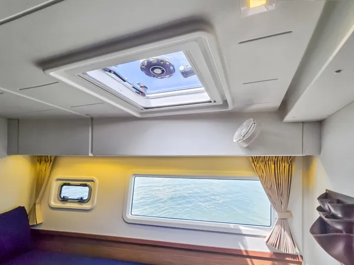 Le Tigre Yacht Photos Pics 