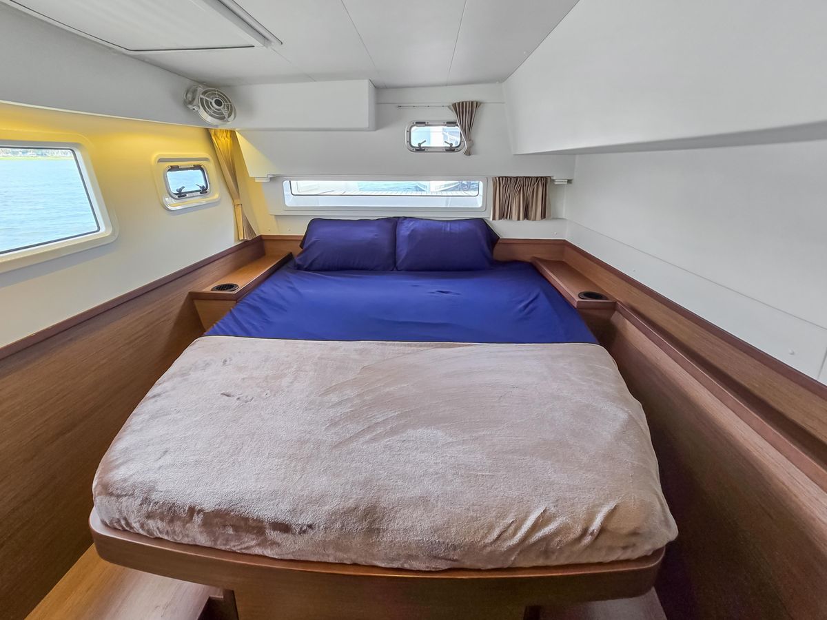 2019 Lagoon 42 