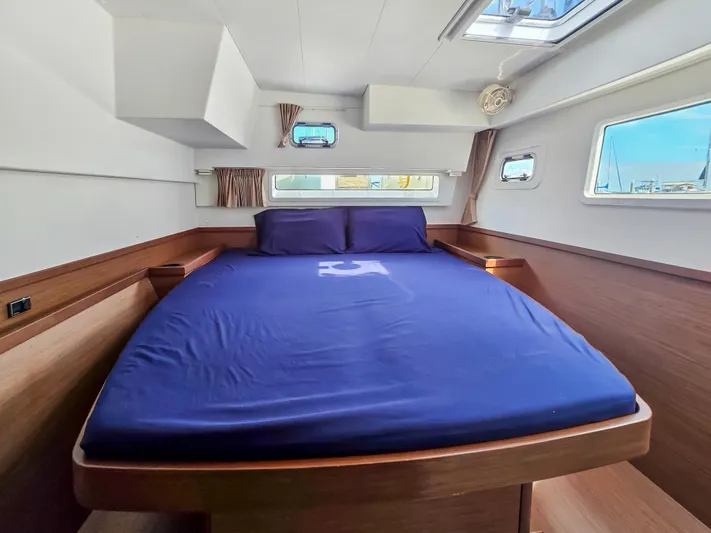 Le Tigre Yacht Photos Pics 