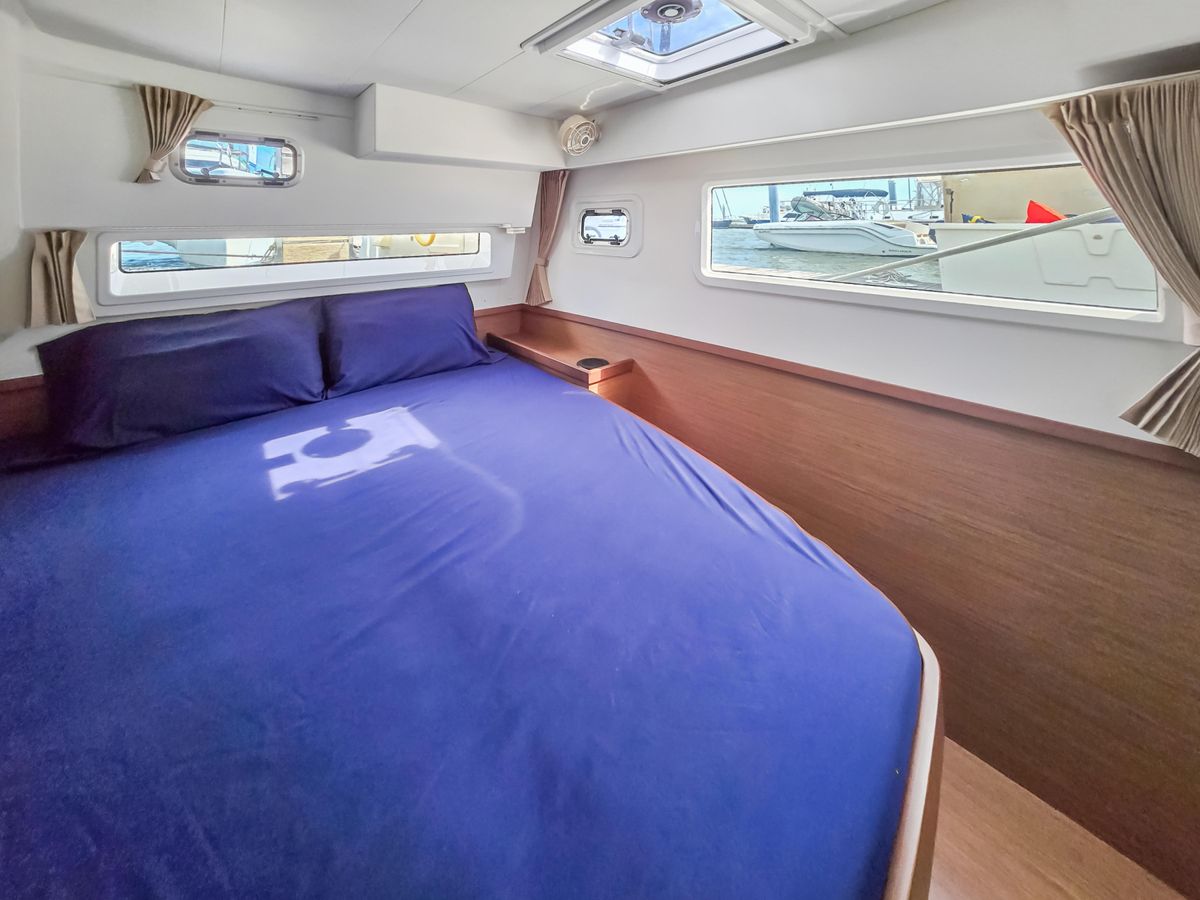 2019 Lagoon 42 