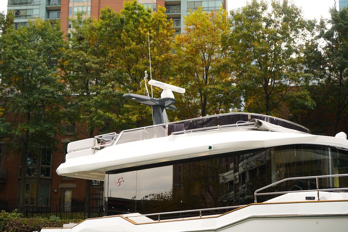 2025 Sirena 48 