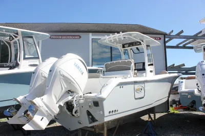 Sea Hunt Ultra 265 SE