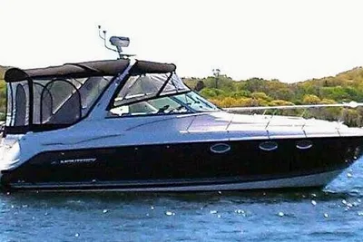 Monterey 322 Cruiser
