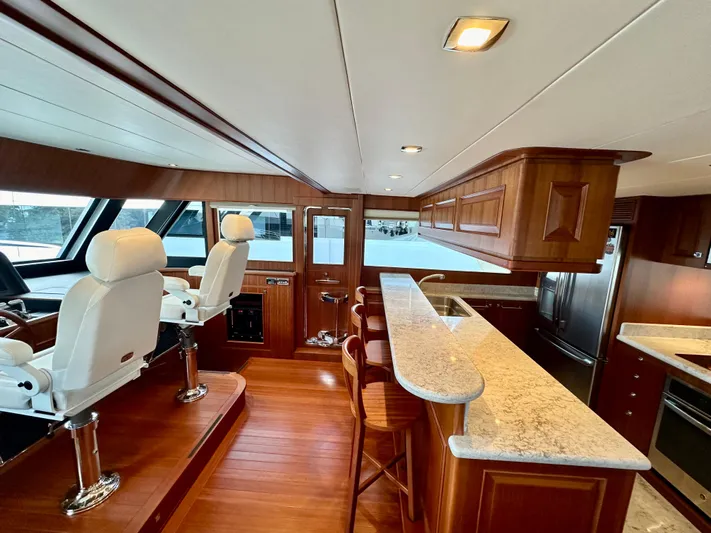 Unicorn Yacht Photos Pics 