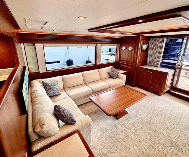 Unicorn Yacht Photos Pics 