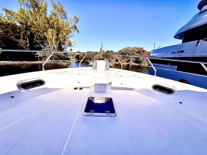 Unicorn Yacht Photos Pics 