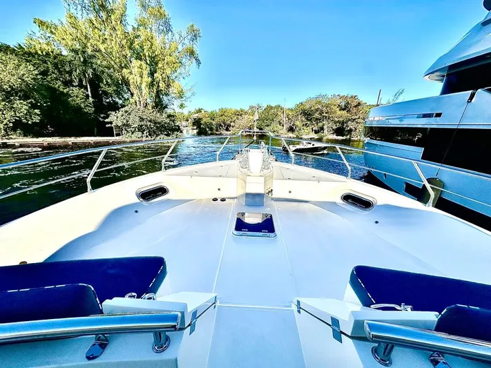 Unicorn Yacht Photos Pics 