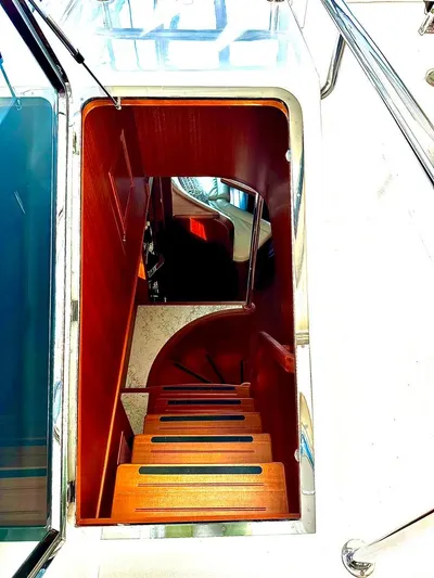 Unicorn Yacht Photos Pics 