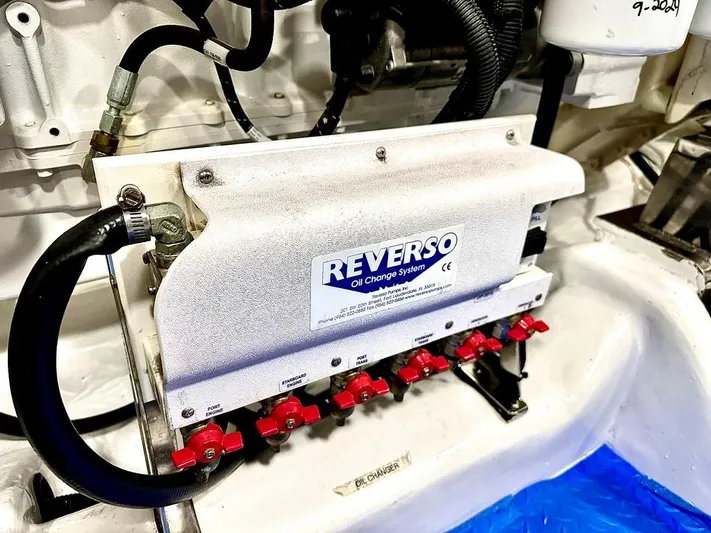 Unicorn Yacht Photos Pics 