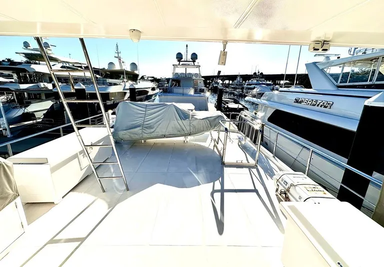 Unicorn Yacht Photos Pics 