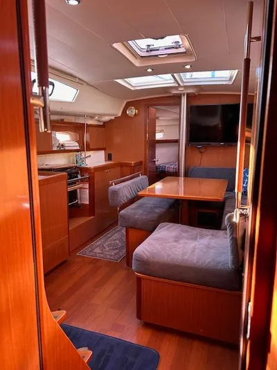 Sapphire Yacht Photos Pics Interior of 2009 Beneteau Oceanis 40 yacht with cozy seating and modern amenities.