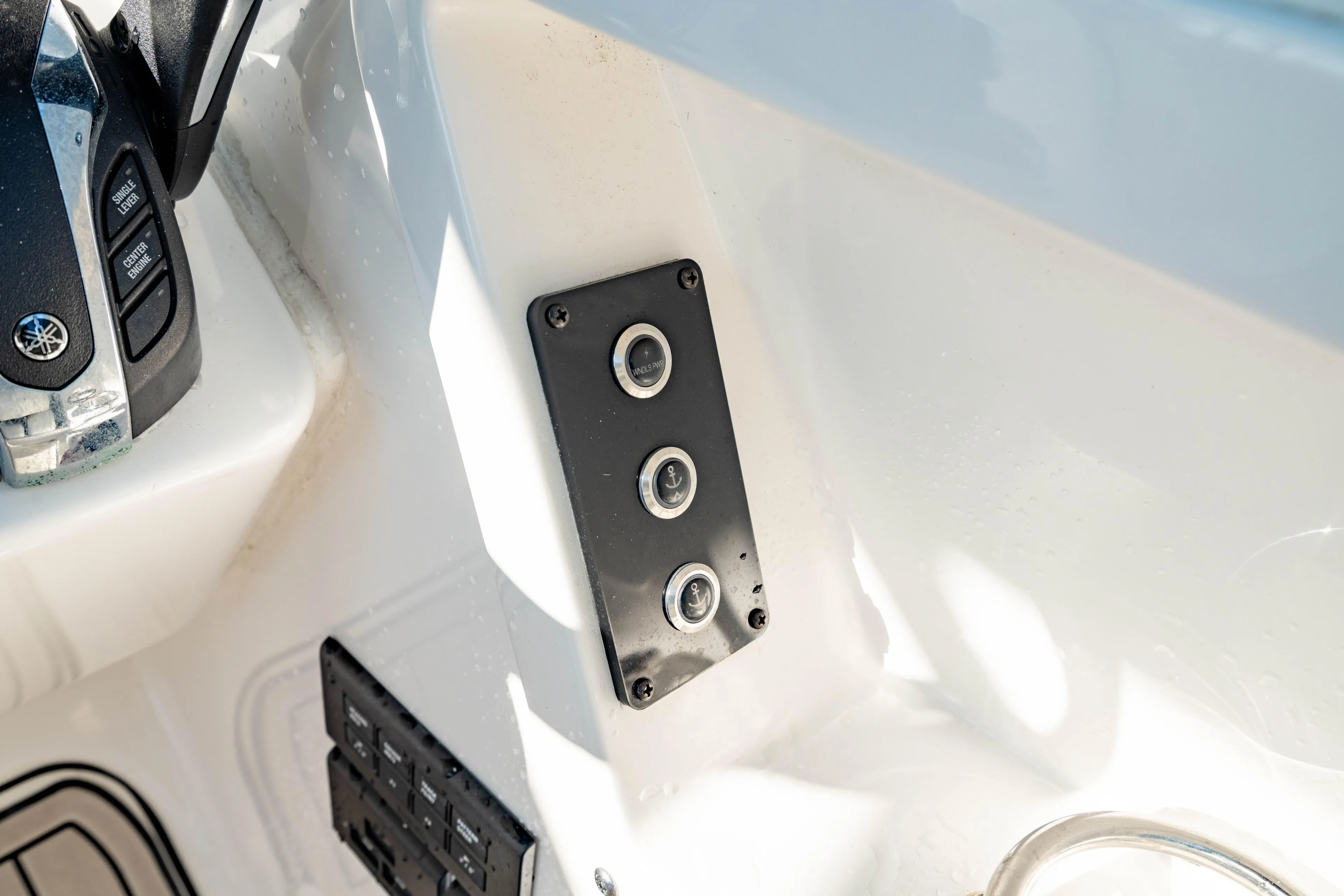  Yacht Photos Pics Control panel on 2022 Edgewater 262 CX boat interior.