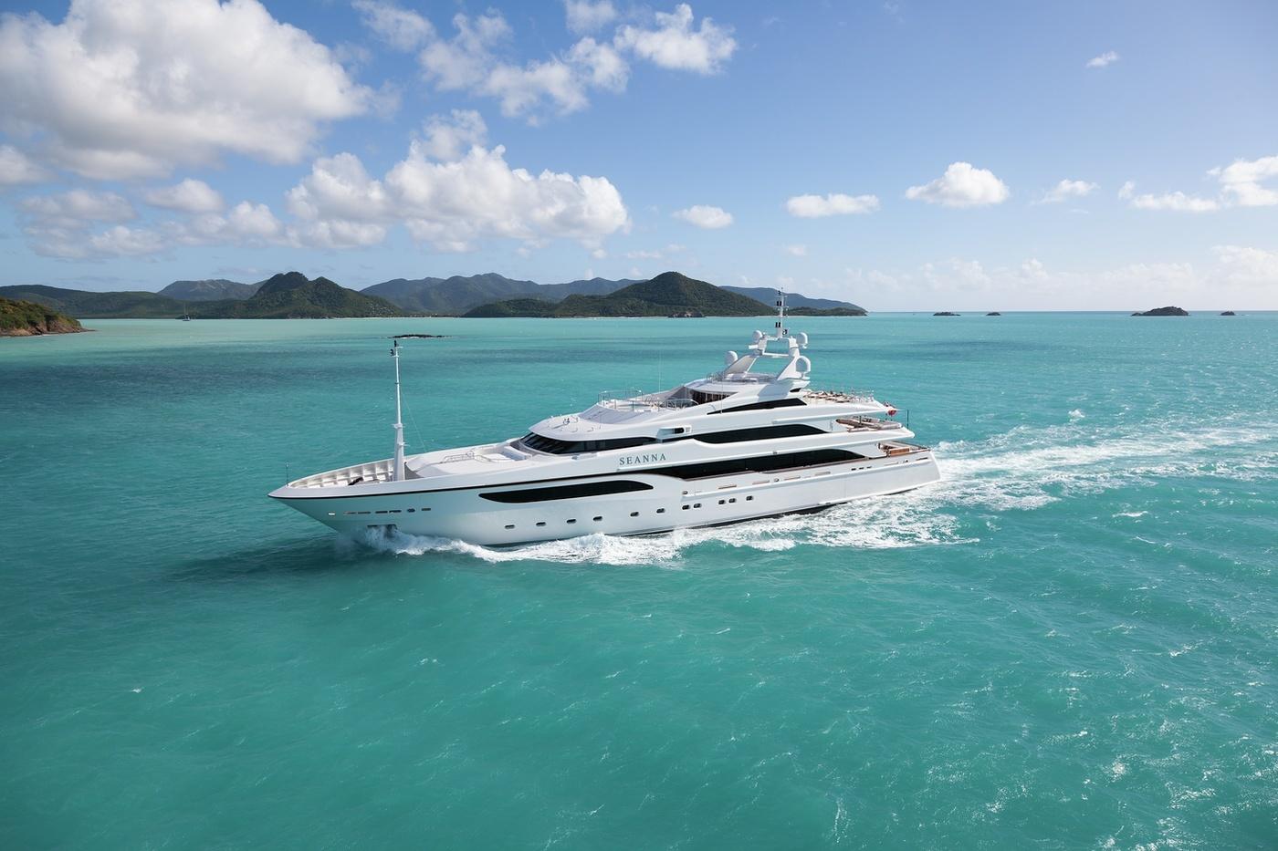 2011 Benetti Custom 65m