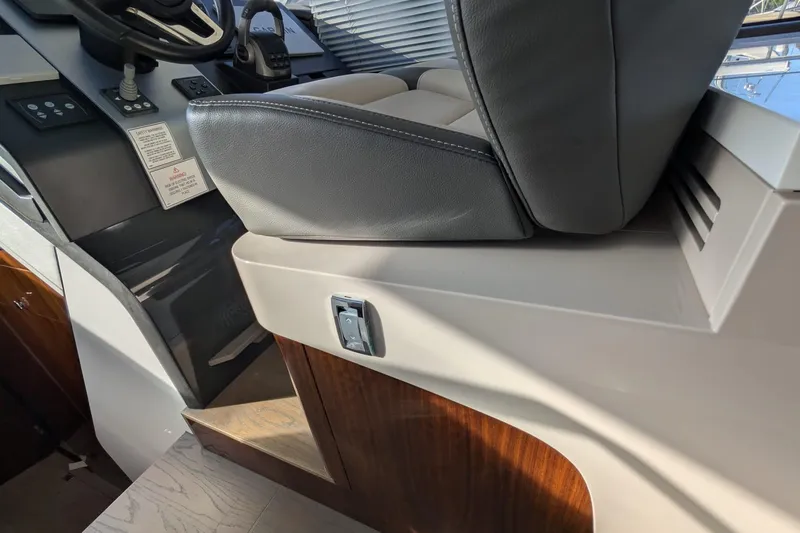 Seakeeper Gyro Yacht Photos Pics Interior helm seat of 2022 Fairline Targa 45 GT yacht, featuring modern design elements.