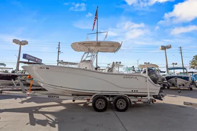 Sea Fox 228 Commander