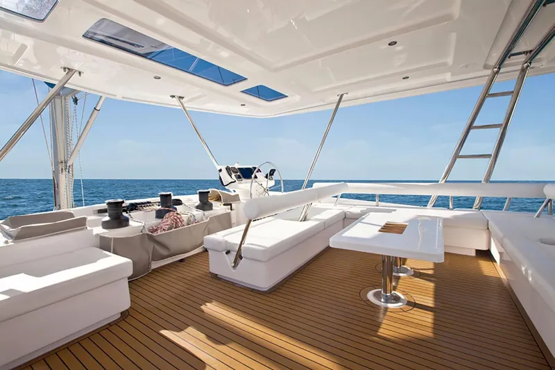  Yacht Photos Pics Manufacturer Provided Image