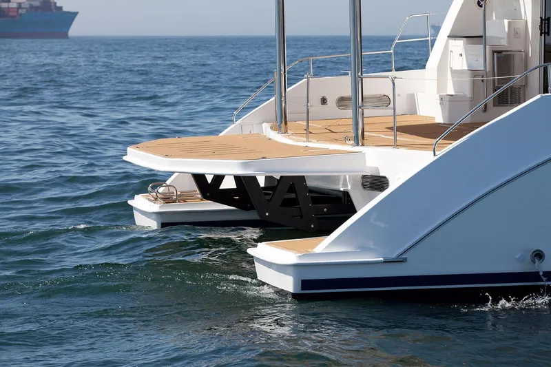  Yacht Photos Pics Manufacturer Provided Image