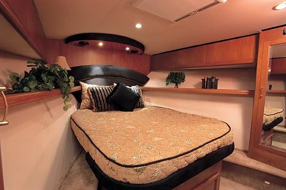  Yacht Photos Pics Manufacturer Provided Image