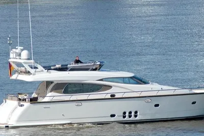 2007 Elegance 60 GARAGE