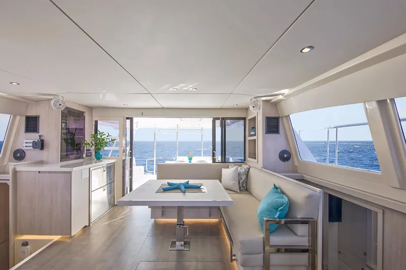  Yacht Photos Pics Manufacturer Provided Image