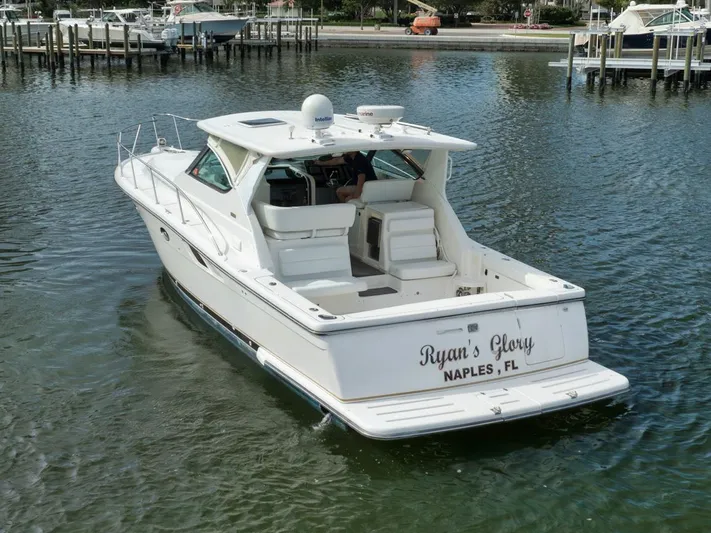 Ryan's Glory Yacht Photos Pics 