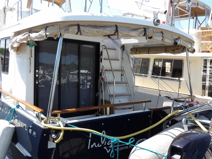 Indigo Yacht Photos Pics 