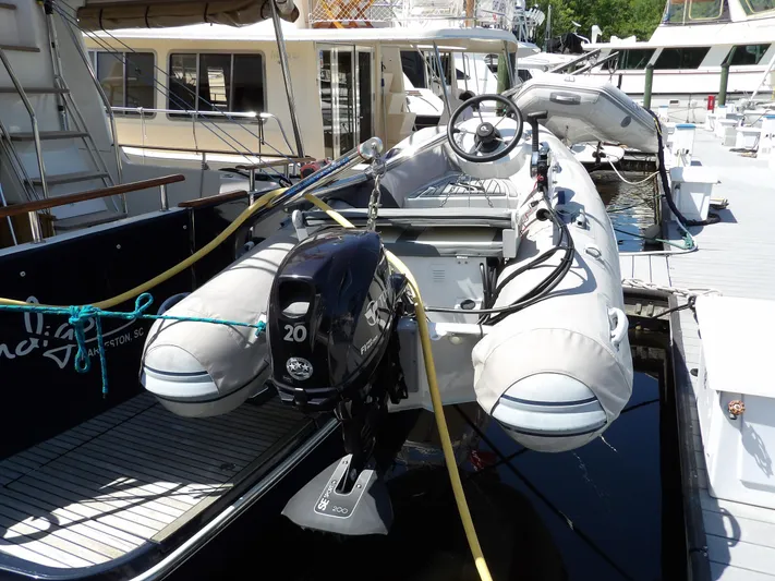 Indigo Yacht Photos Pics 