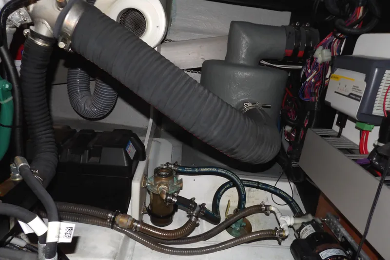 Indigo Yacht Photos Pics 