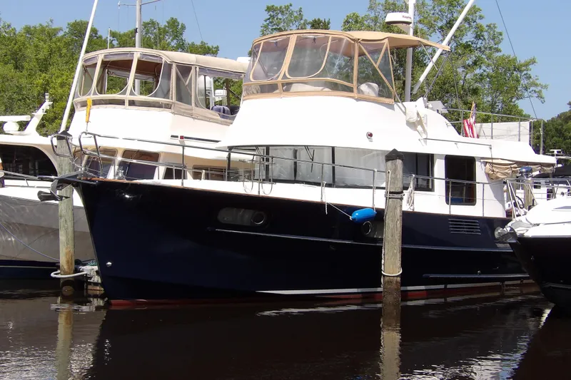 Indigo Yacht Photos Pics 