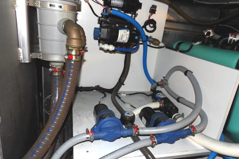 Indigo Yacht Photos Pics 