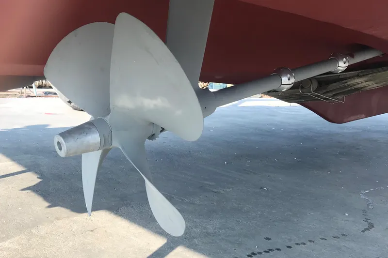 Indigo Yacht Photos Pics 