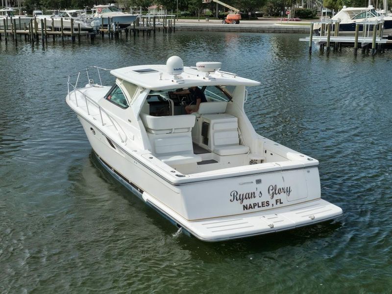 2004 Tiara Yachts 38 Open