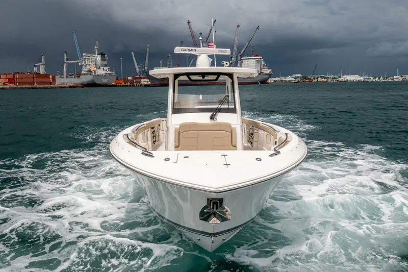 Southern Pass Yacht Photos Pics 2019 Pursuit S 328 Sport - Image 3