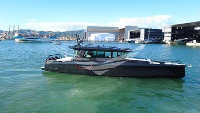 Yacht