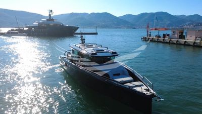 Yacht