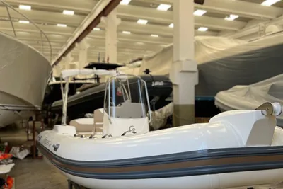 2016 Capelli Tempest 600