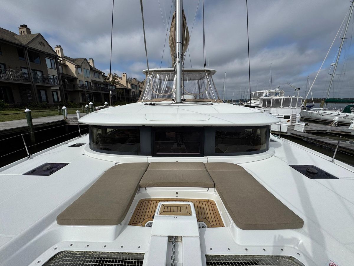2022 Lagoon 46 