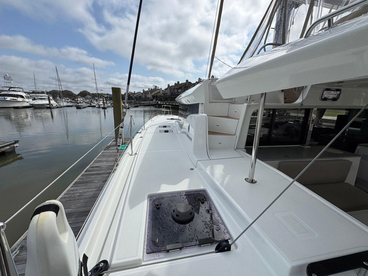 2022 Lagoon 46 