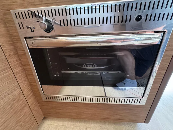 Eden Yacht Photos Pics 