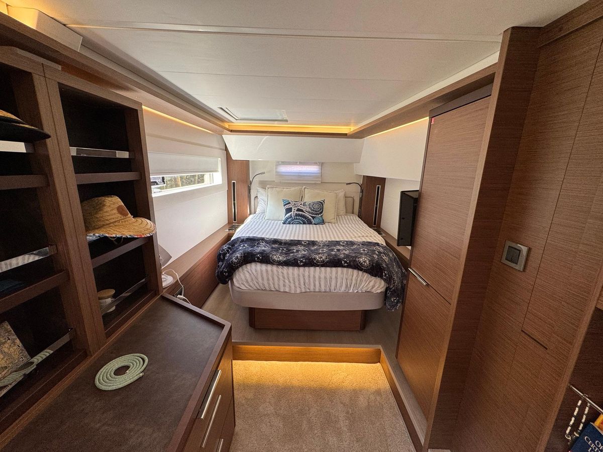 2022 Lagoon 46 