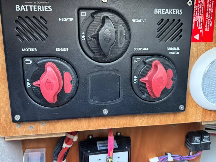 Eden Yacht Photos Pics 