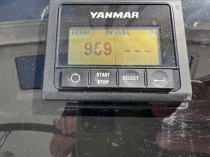 Eden Yacht Photos Pics 