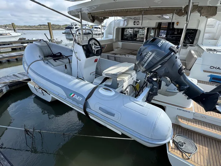 Eden Yacht Photos Pics 