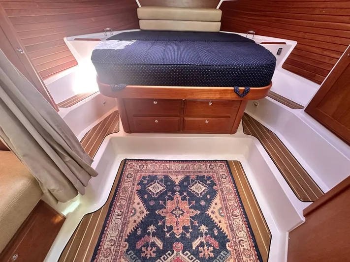 Reveille Yacht Photos Pics 