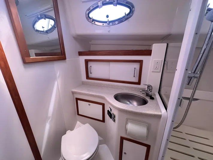 Reveille Yacht Photos Pics 