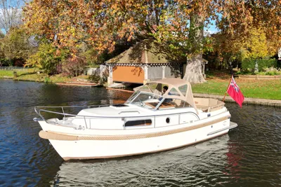 2013 Intercruiser 28