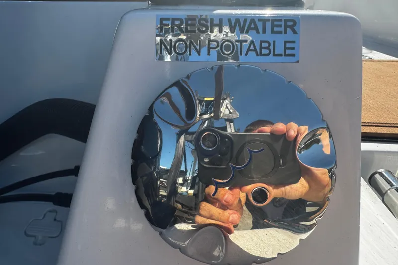  Yacht Photos Pics Close-up of a 2026 Sea Pro 245FLX Sandbar's non-potable freshwater cap.
