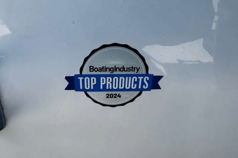  Yacht Photos Pics Boating Industry Top Products 2024 award badge on Sea Pro 245FLX Sandbar 2026 model.